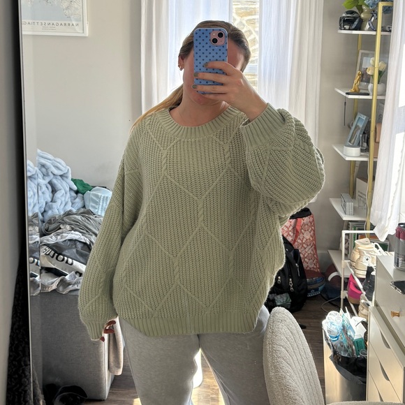 Grey Bandit Logan Sweater - Picture 7 of 7